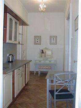 Oid Town Apartments ลวีฟ ภายนอก รูปภาพ